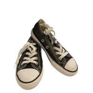 Converse All Star kids Size 12 Black  White Low Top Sneakers shoes